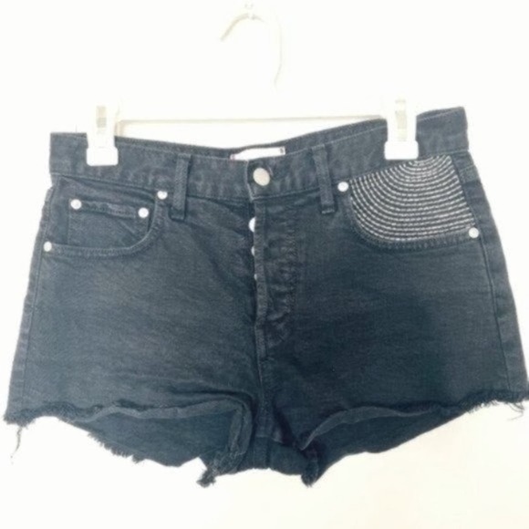 Sundry Black Denim Embroidered Shorts Size 26 - Picture 1 of 4